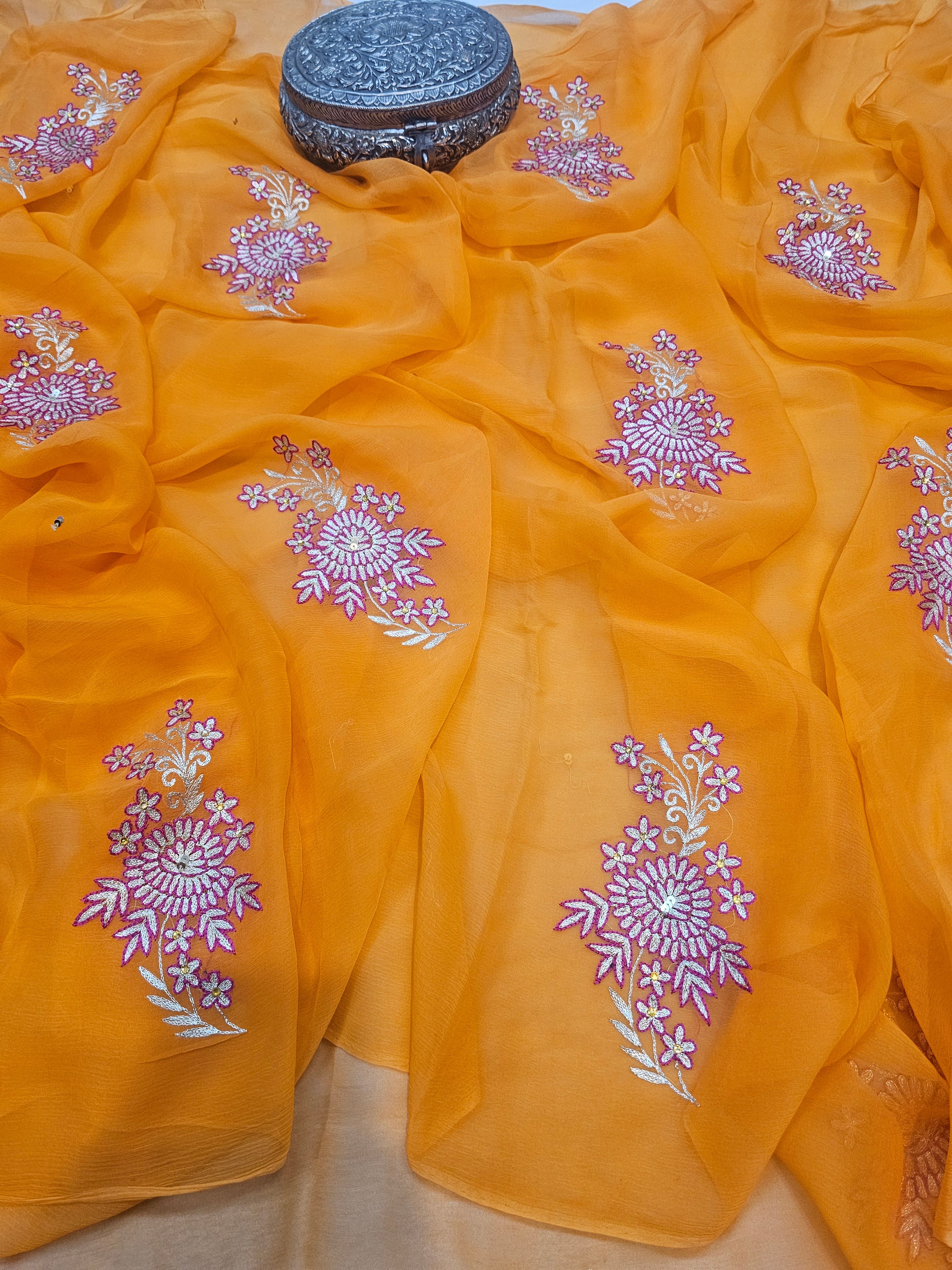 KANAKAPUSHPA SAARE