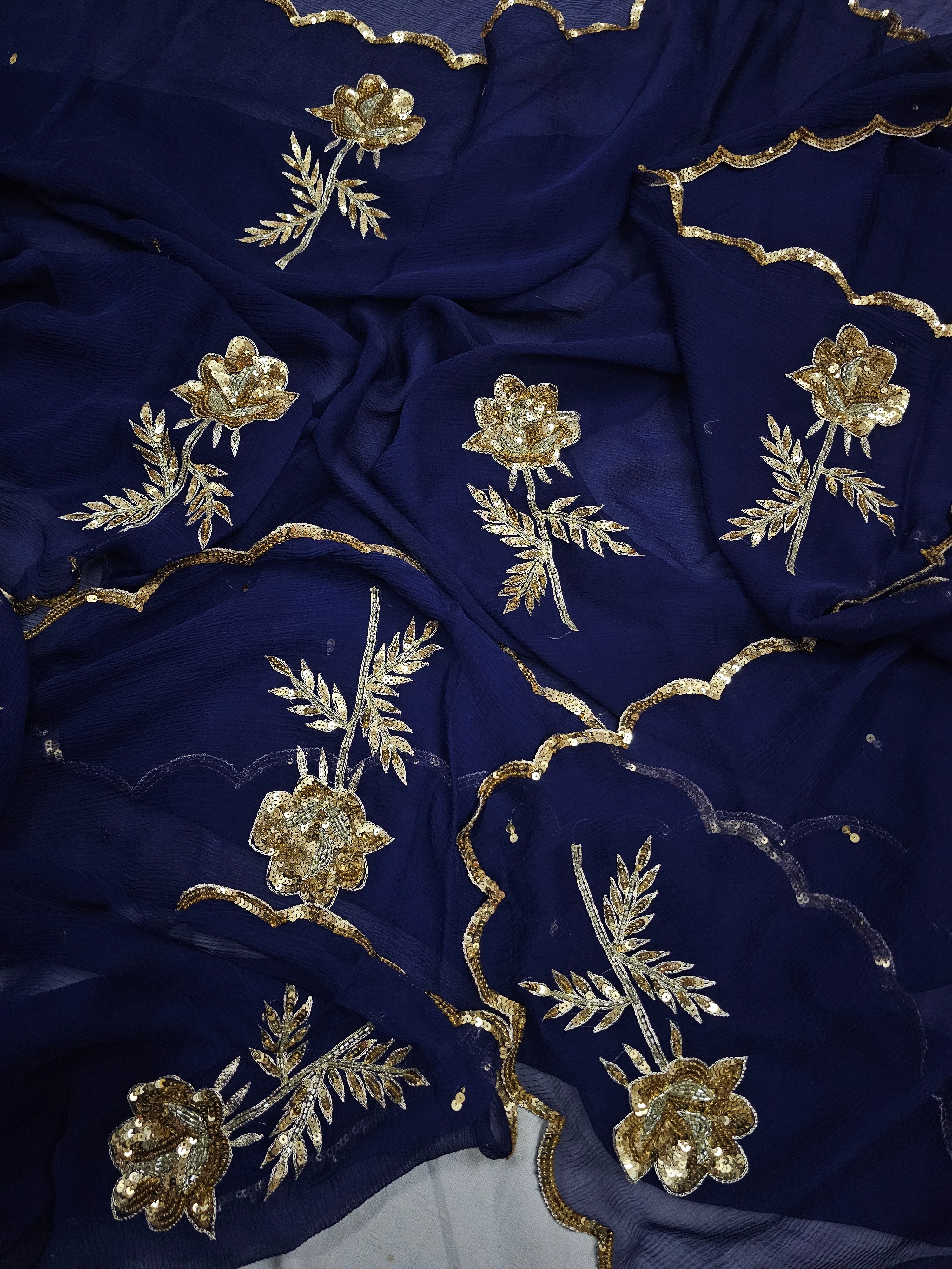 CUTWORK BORDER WITH GULAAB MOTIF/BUTA SAARE