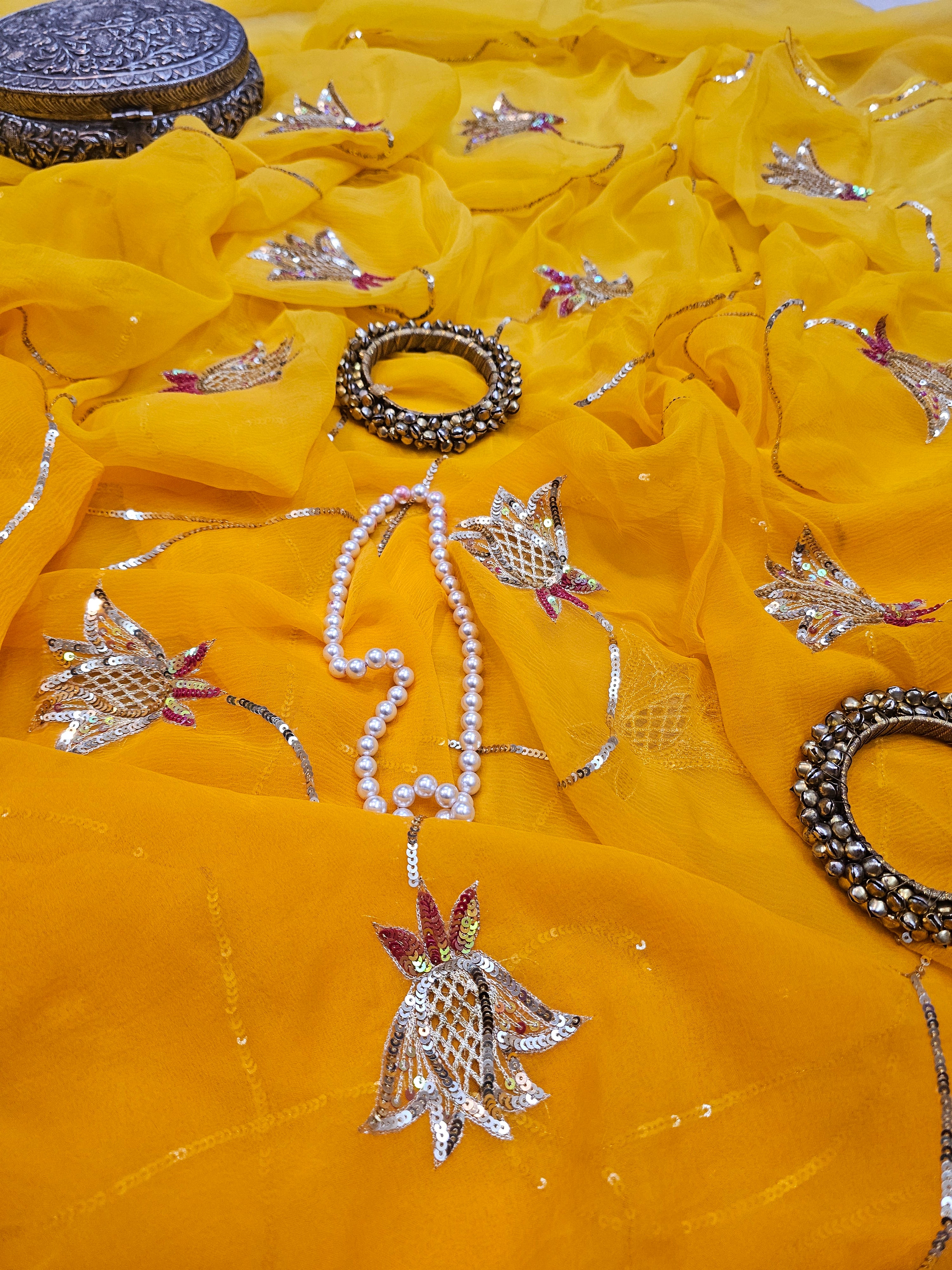 HEMAKUSUMA (हेमकुसुम) SAARE